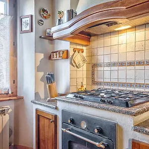  Apartment Renaissance